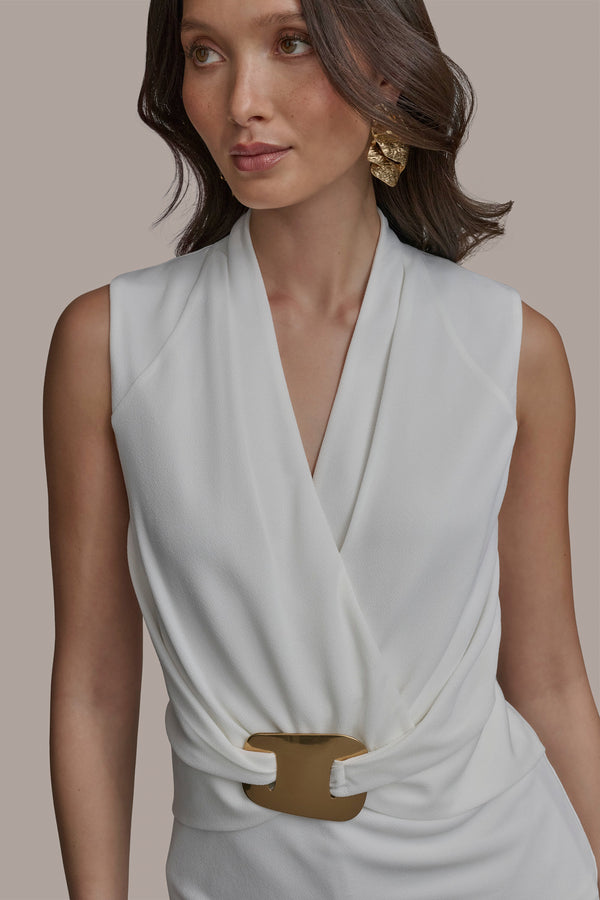 Donna Karan SLEEVELESS FAUX WRAP V-NECK WITH HARDWARE CREAM