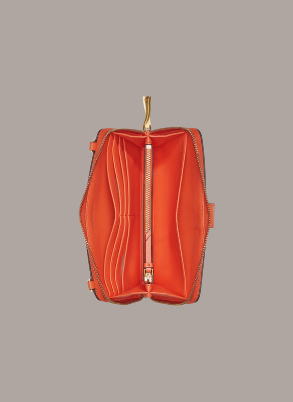 Donna Karan VALLEY STREAM WALLET ON THE STRING Tangerine