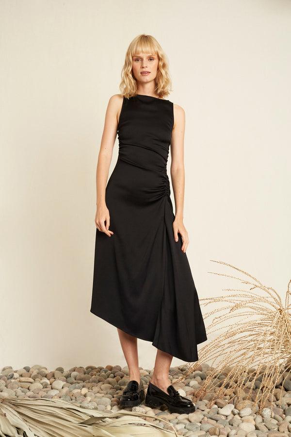 Donna Morgan JEWEL-NECK ASYMMETRICAL MIDI