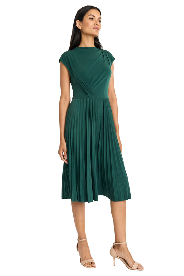 Donna Morgan PLEATED MIDI DRESS W/ DRAPED BODICE