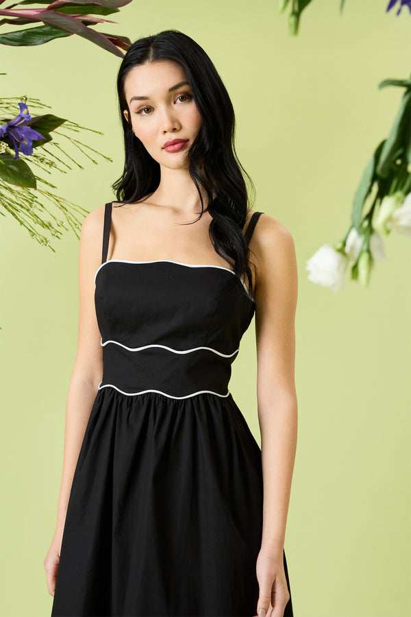 Donna Morgan Selina In Solid