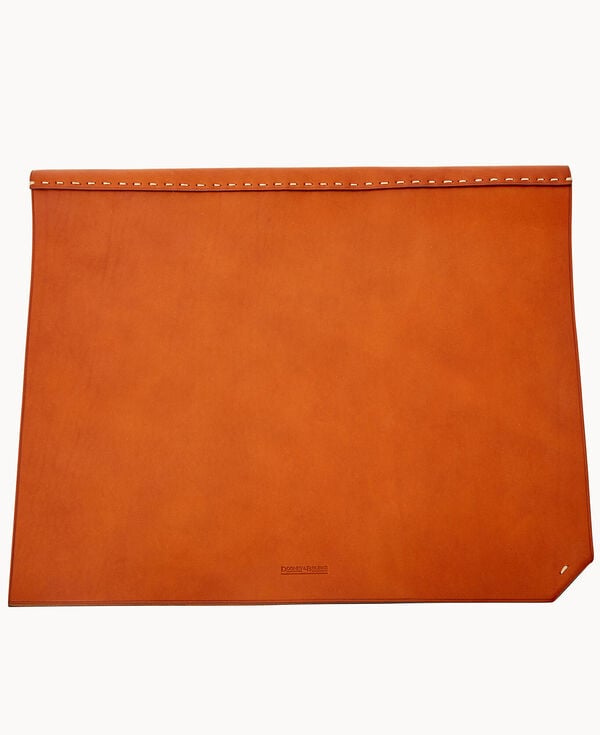 dooney & bourke Alto Desk Pad Saddle