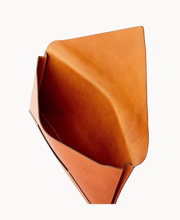 Dooney & Bourke Alto Document Holder Saddle