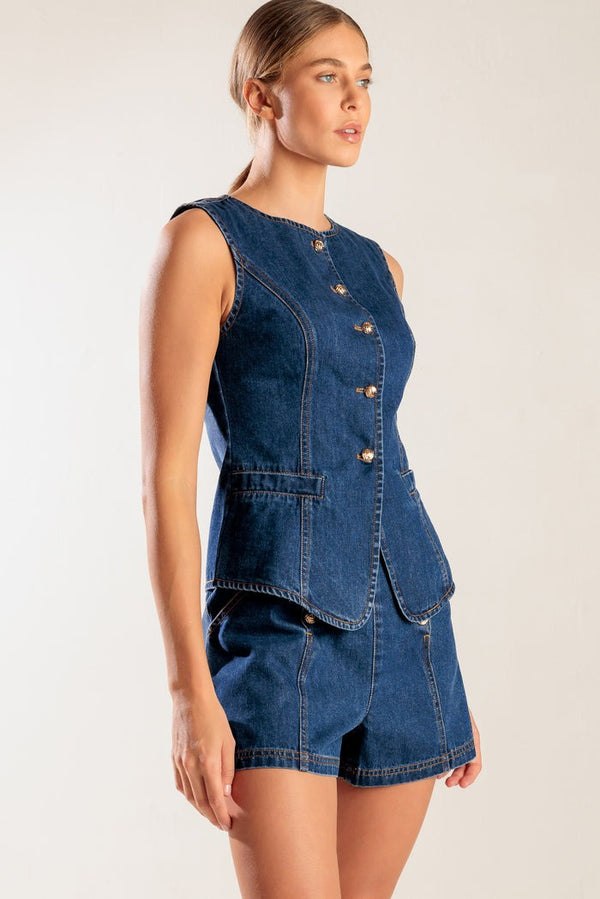 Dottir Selma Vest