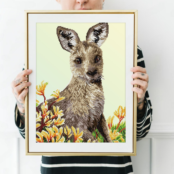 Dotz Diamond Dotz Kangaroo & Kangaroo Paw - 16.1" X 20.1"