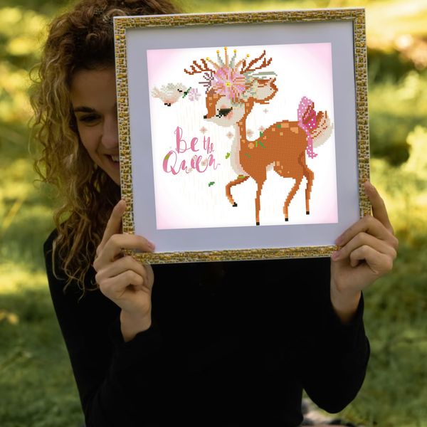 Dotz Diamond Dotz Be The Queen - 13.8" X 13.8"