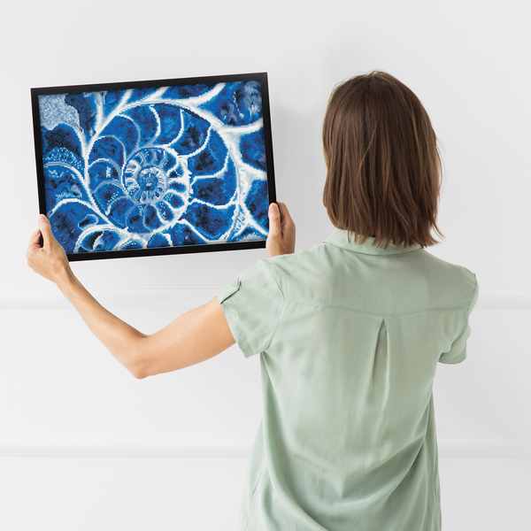 Dotz Diamond Dotz Blue Nautilus - 20.1" X 14.6"