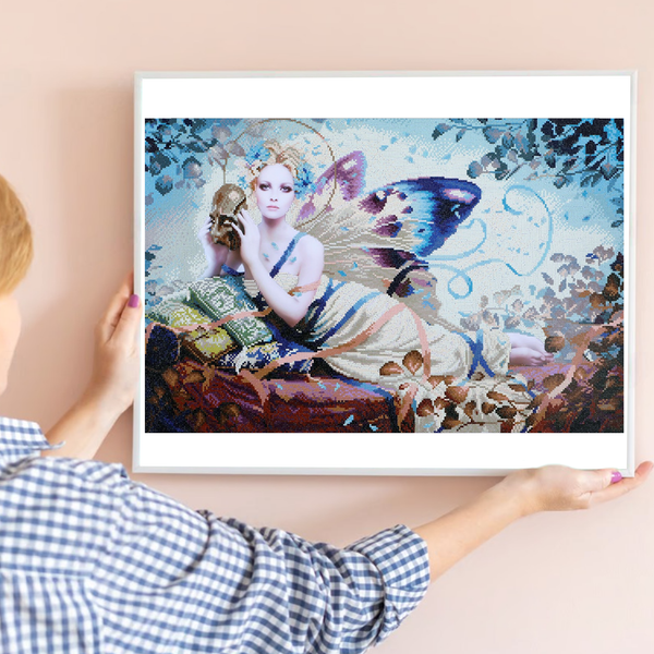 Dotz Diamond Dotz Prisoner - 32.3" X 20.1"