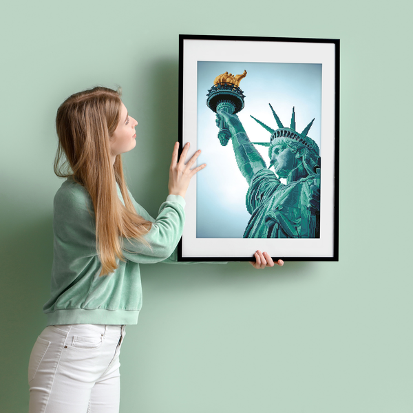 Dotz Diamond Dotz Statue Of Liberty - 18.5" X 27.6"