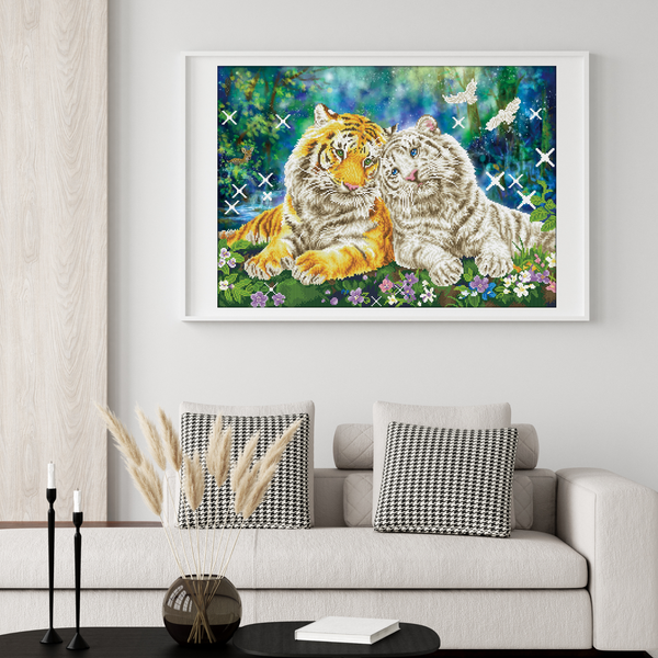Dotz Diamond Dotz Tiger Smooch - 21.7" X 30.3"