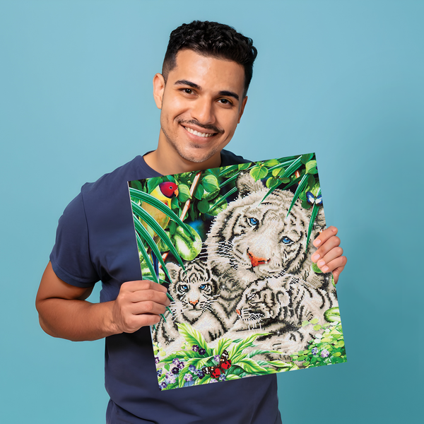 Dotz Diamond Dotz White Tiger Cubs - 20.5" X 20.5"