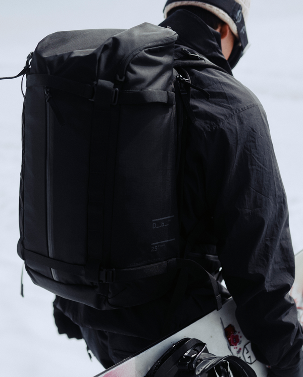Douchebags Backcountry Backpack 25L Black Out