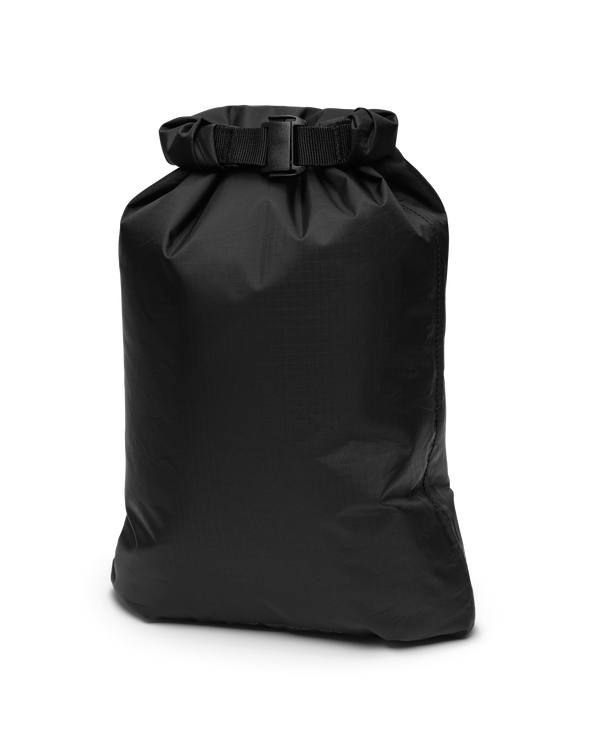 douchebags Essential Drybag 8L Black Out