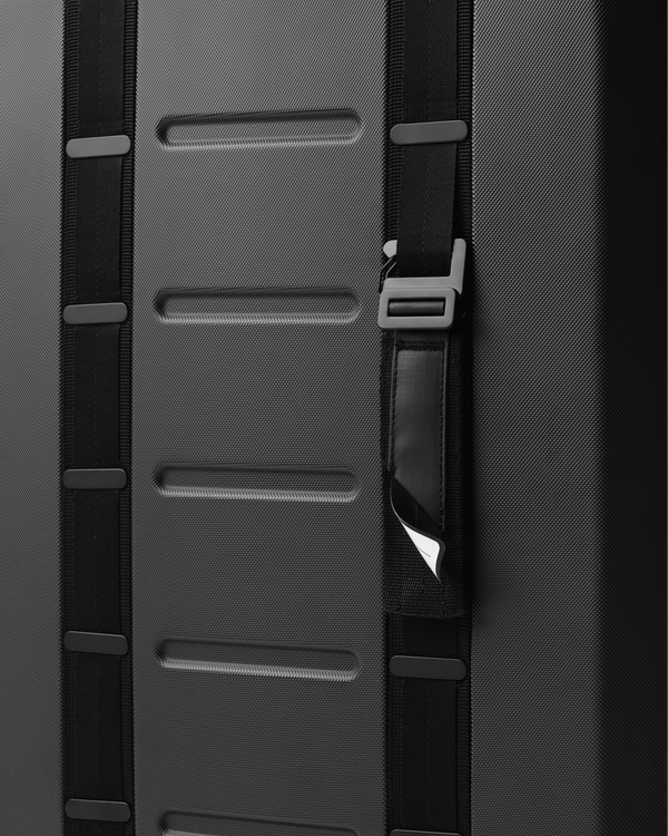 Douchebags Essential Luggage Tag Black Out