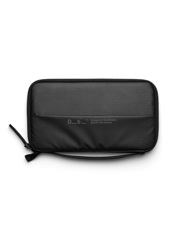 douchebags Essential Passport Cover Black Out