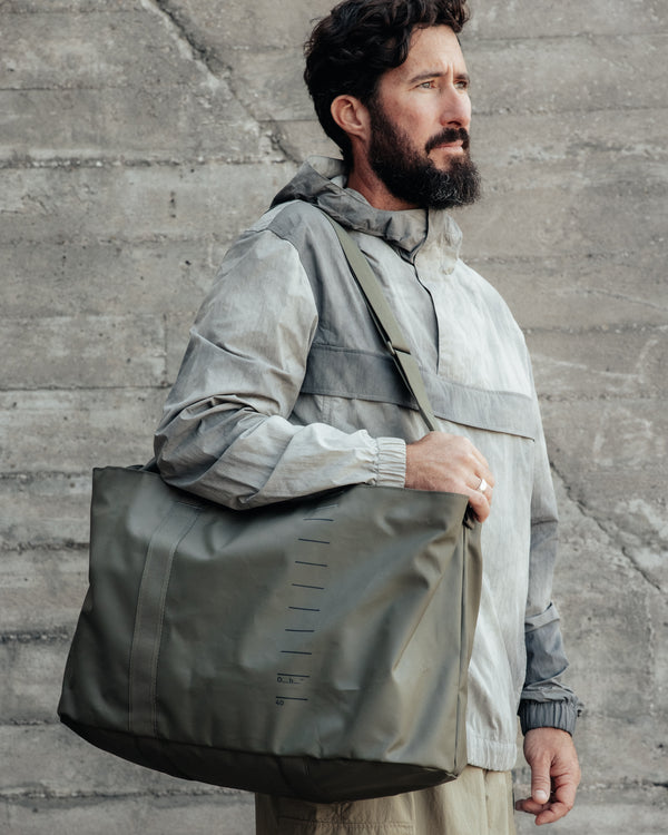 Douchebags Essential Weekender 40L Moss Green