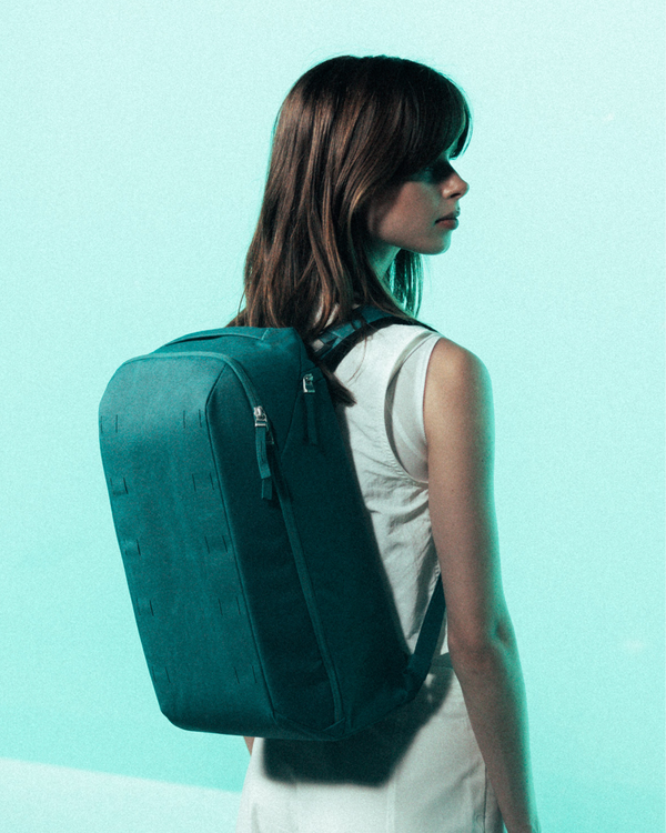 Douchebags Freya Backpack 22L Midnight Teal