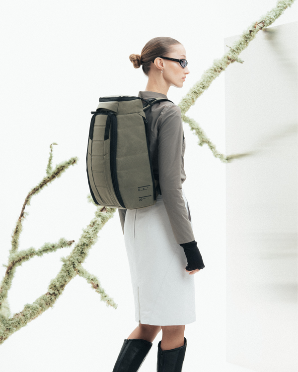 Douchebags Hugger Backpack 20L Forest Green