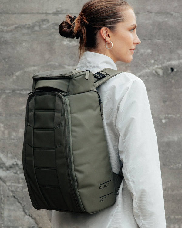 Douchebags Hugger Backpack 20L Moss Green