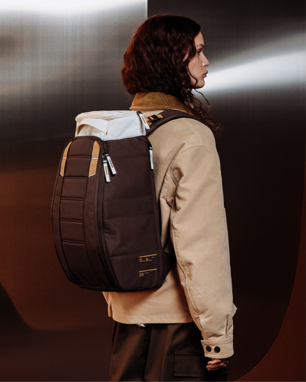 Douchebags Hugger Backpack 25L Cappuccino