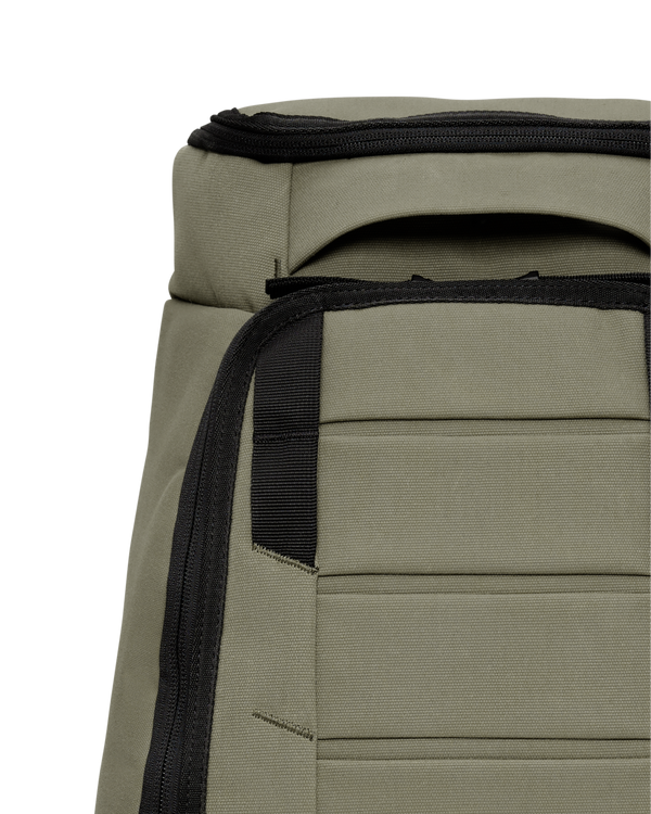 Douchebags Hugger Backpack 25L Mash Green