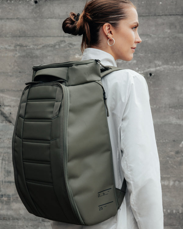 Douchebags Hugger Backpack 25L Moss Green