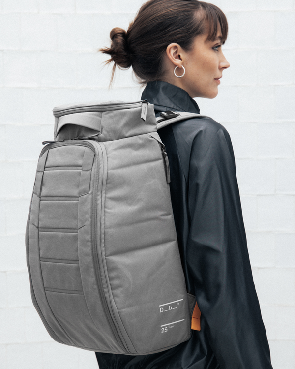 Douchebags Hugger Backpack 25L Sand Grey