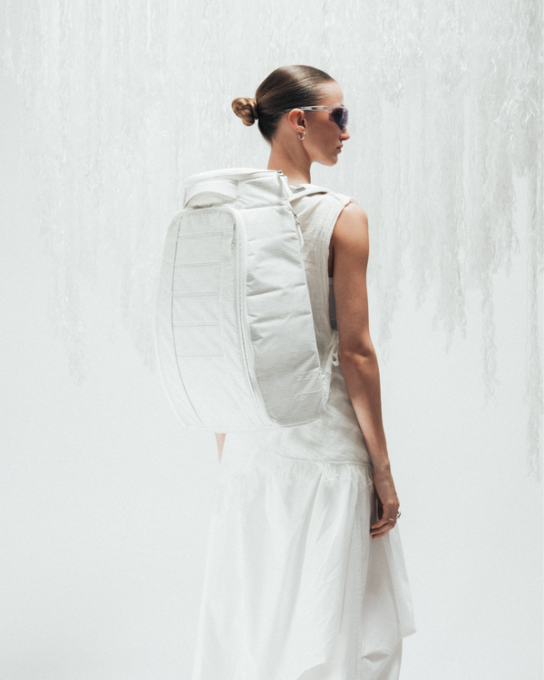 Douchebags Hugger Backpack 30L Clean Slate