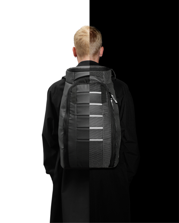 Douchebags Hugger Backpack 30L Reflective Black