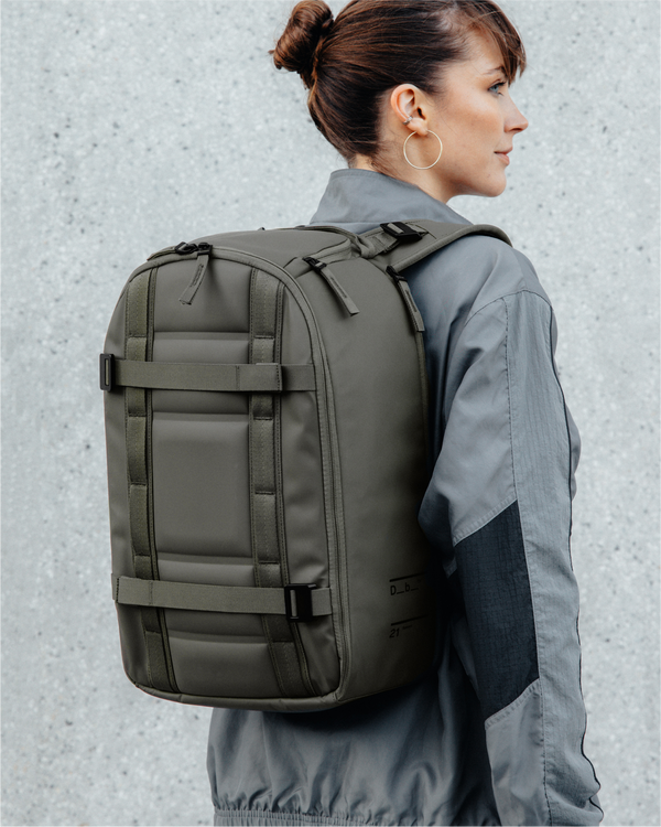 Douchebags Ramverk Backpack 21L Moss Green