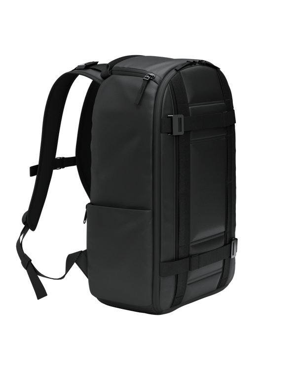 Douchebags Ramverk Backpack 26L Black Out