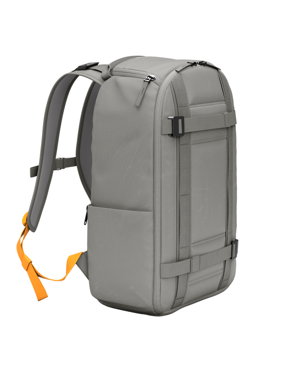 Douchebags Ramverk Backpack 26L Sand Grey