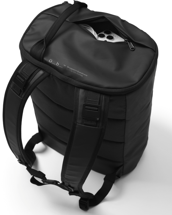 Douchebags Roamer Duffel Backpack 25L Falu Red