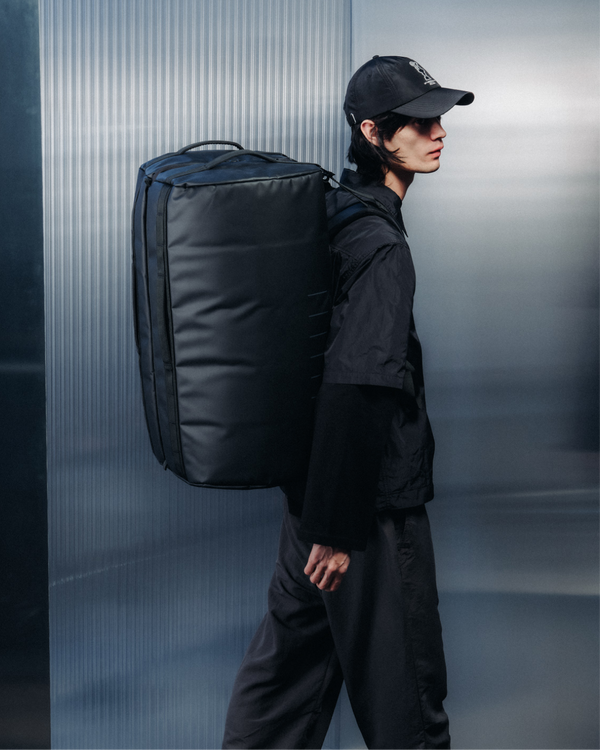 Douchebags Roamer Pro Split Duffel 90L Black Out