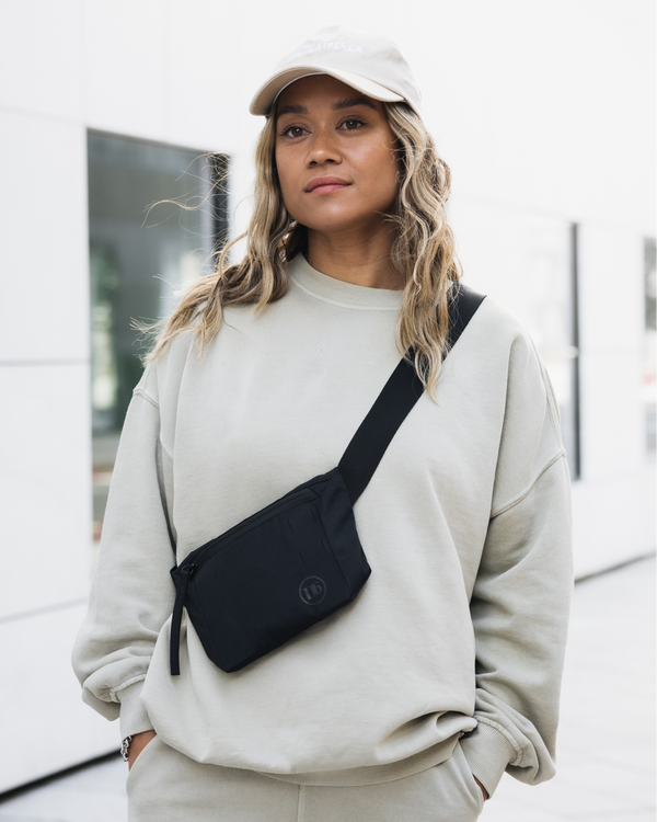 Douchebags Freya 1st Generation Fanny Pack M Black Out