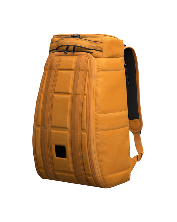 douchebags Hugger 1st Generation Backpack 20L Birchwood Brown