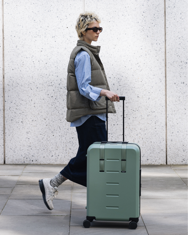 Douchebags Ramverk Check-in Luggage Medium Green Ray
