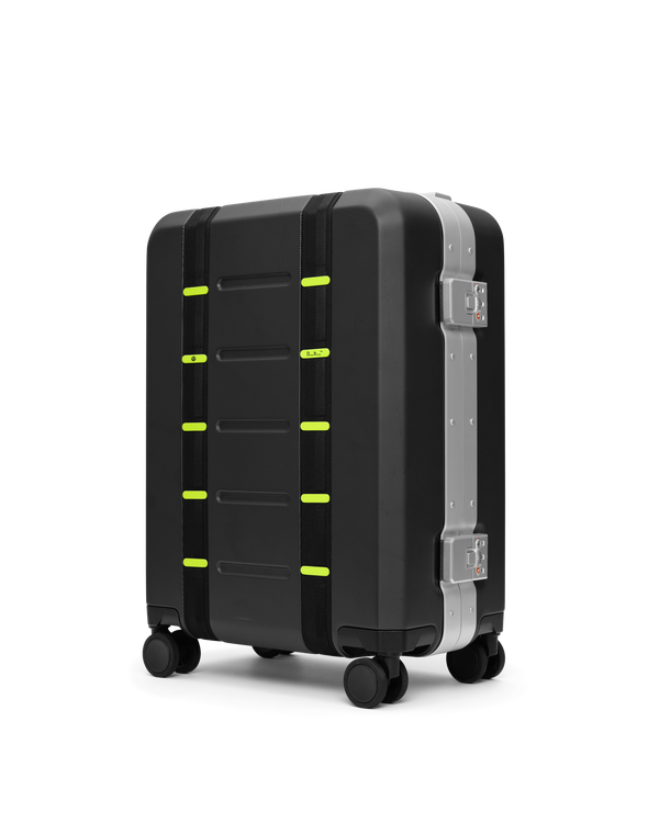 douchebags Ramverk Pro Carry-on Db x New Amsterdam Surf Association