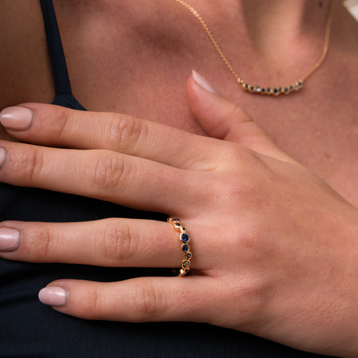 Dower & Hall 18k Blue Sapphire & Aquamarine Cascade Ring - 0.50ct