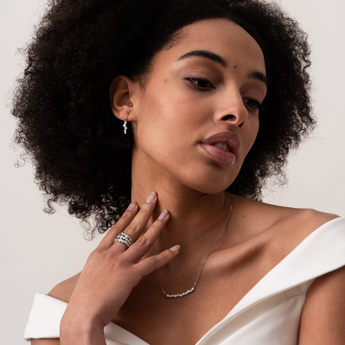 Dower & Hall 18k Gold & Diamond Medium Cascade Bar Necklace