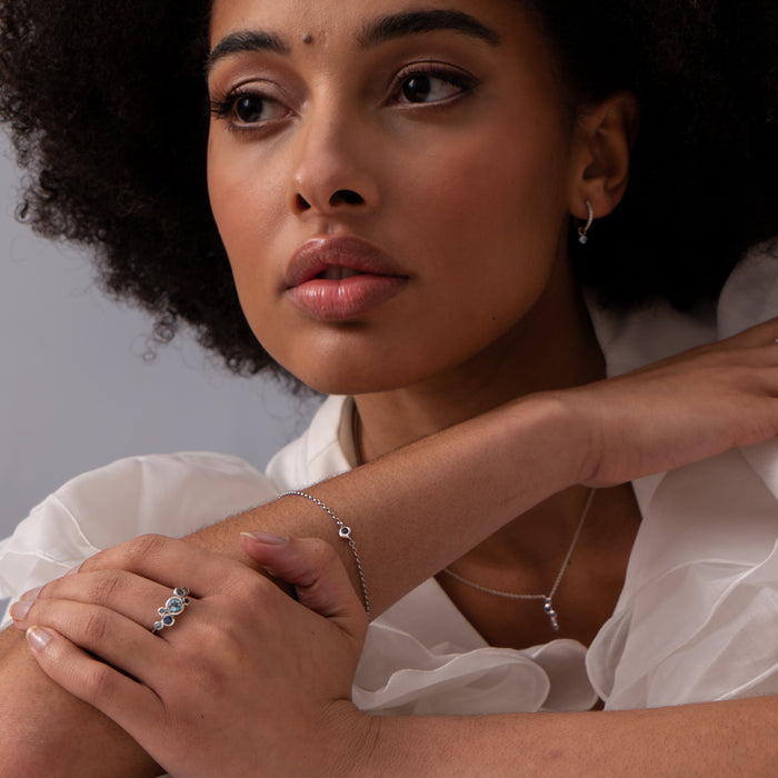 Dower & Hall 18k Sapphire & Aquamarine Cascade Cluster Ring