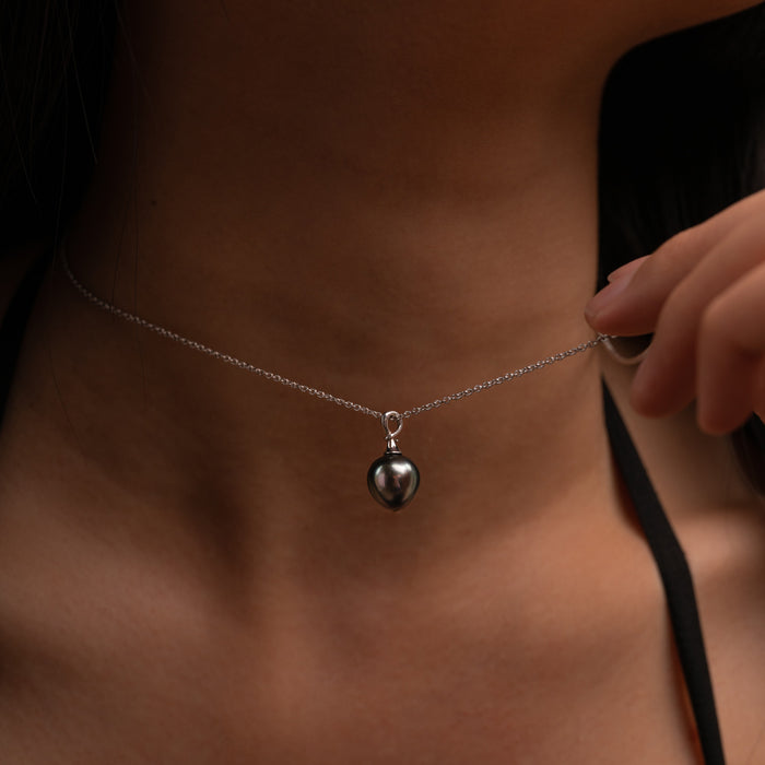 Dower & Hall 9k Gold & Tahitian Pearl Waterfall Pendant