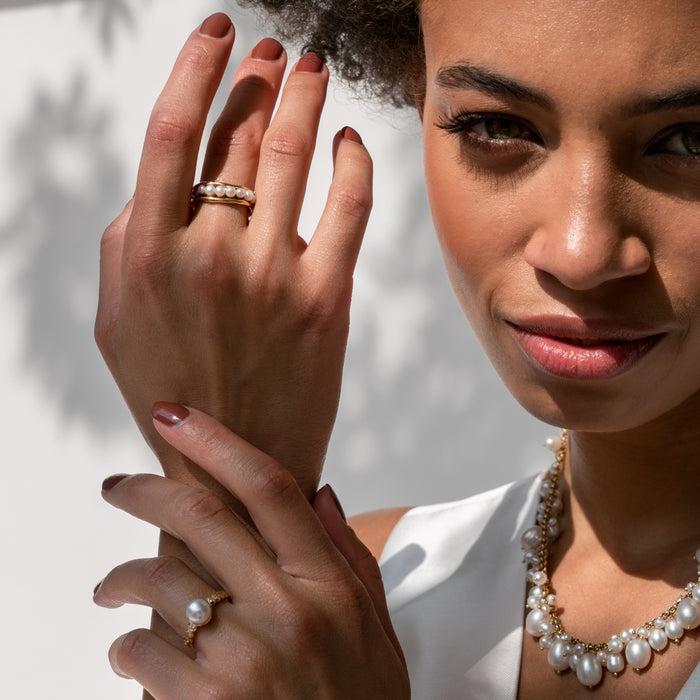 Dower & Hall 14k Gold Solitaire Pearl Dewdrop Ring