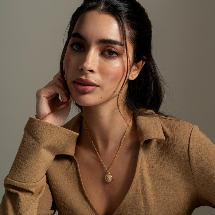 Dower & Hall 18k Round Lumiere Locket With Diamonds