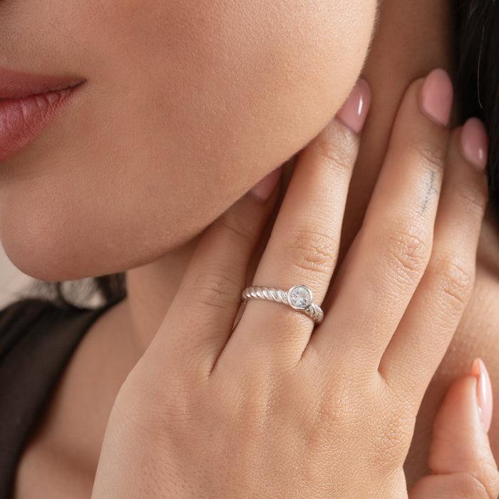 Dower & Hall 5mm White Topaz Twist Twinkle Ring