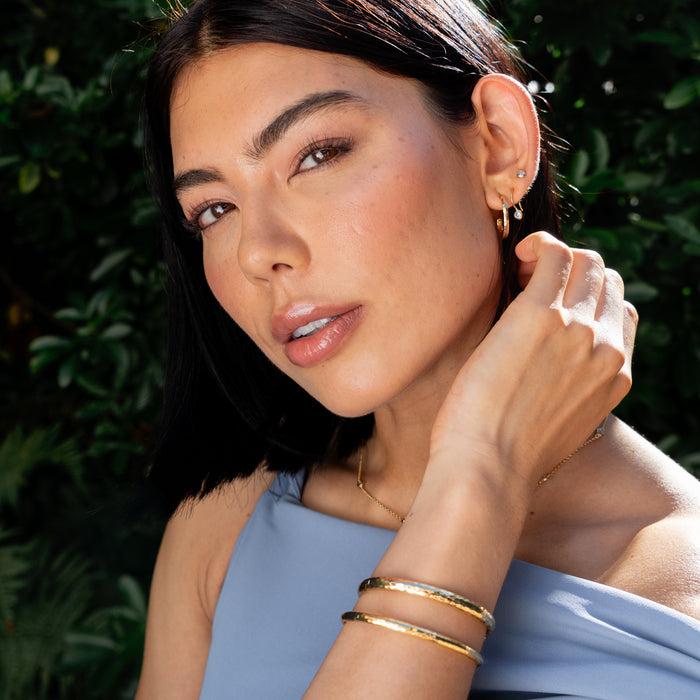 Dower & Hall 6mm Hinged Hammered Nomad Bangle