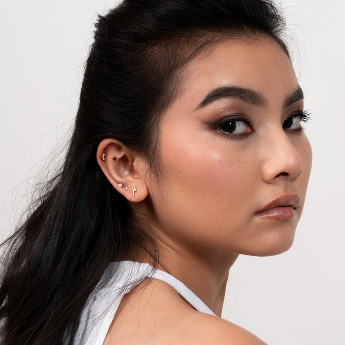 Dower & Hall 9k Diamond Disc Single Labret