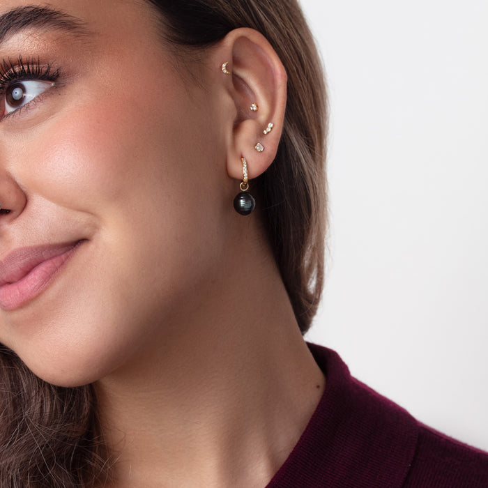 Dower & Hall 9k Diamond Trio Single Labret