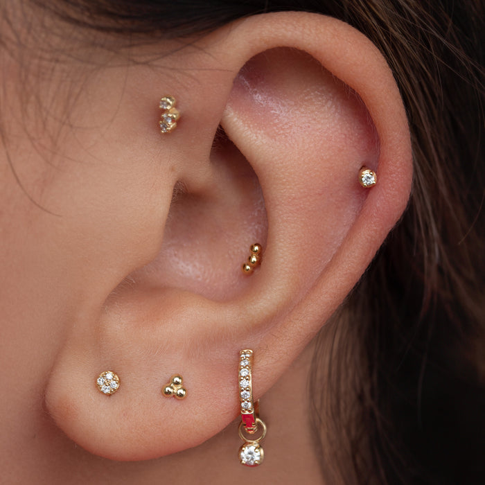 Dower & Hall 9k Dotty Trio Single Labret