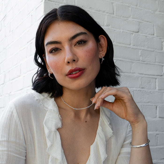 Dower & Hall Blue Sapphire Dewdrop Chain Necklace